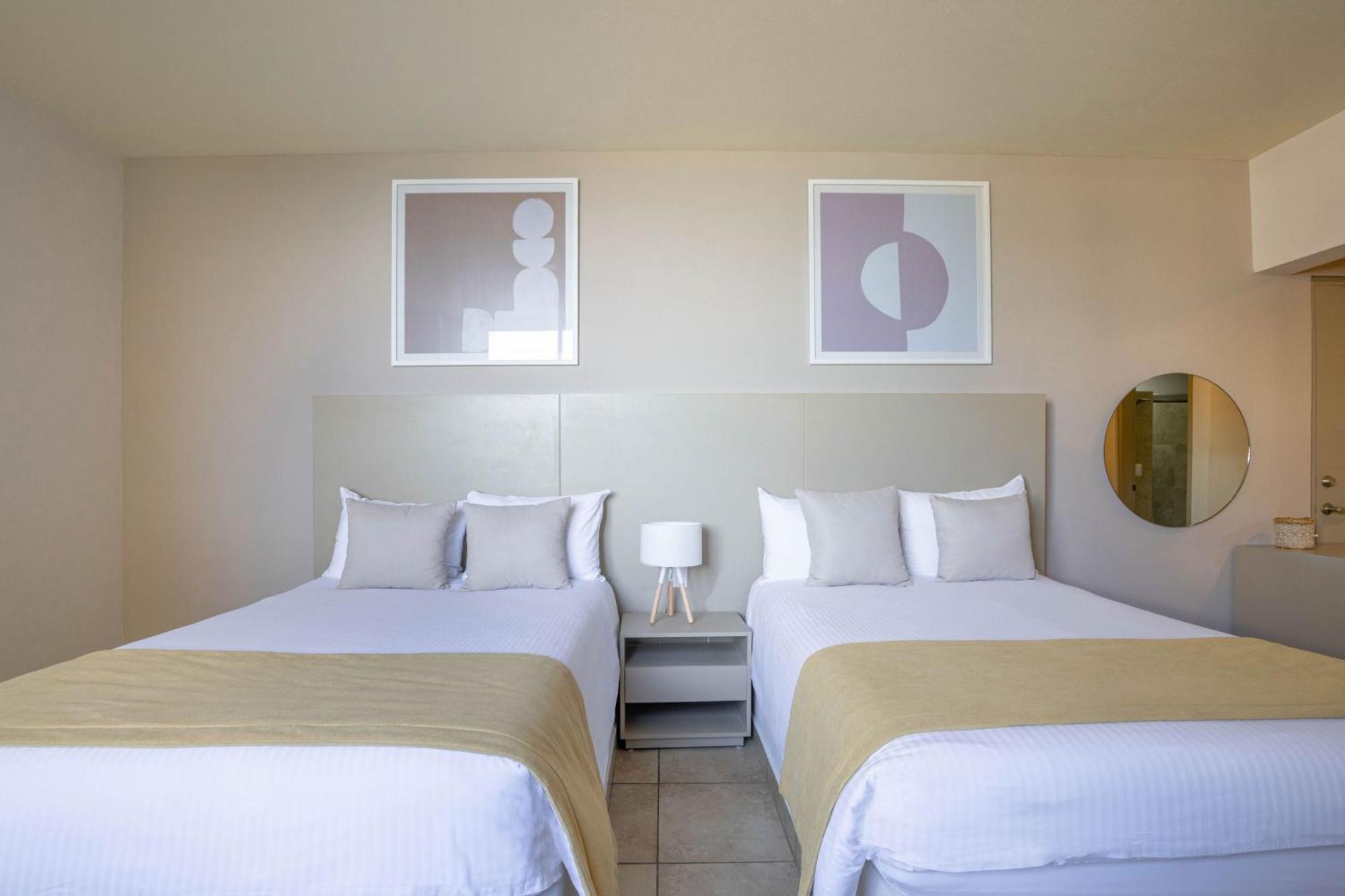 Ixchel Beach Hotel Isla Mujeres Phòng bức ảnh